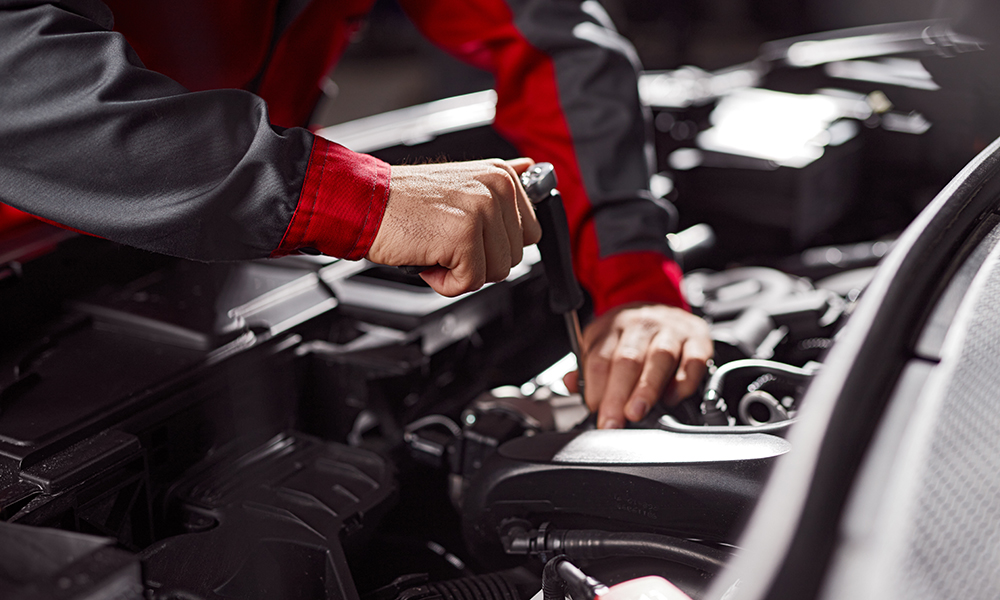Sunroof Weather Stripping: Its Essential Role and Upkeep Requirements