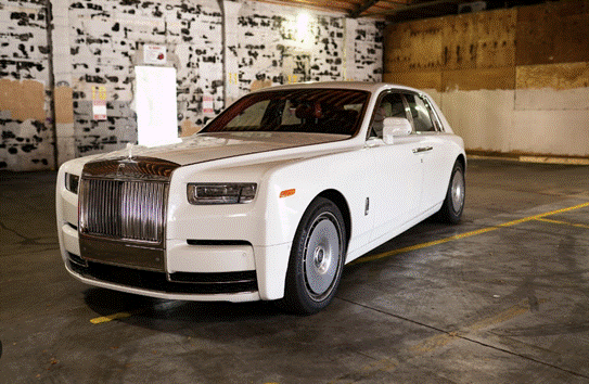 Naples Weddings: How Exotic Cars Elevate Your Big Day